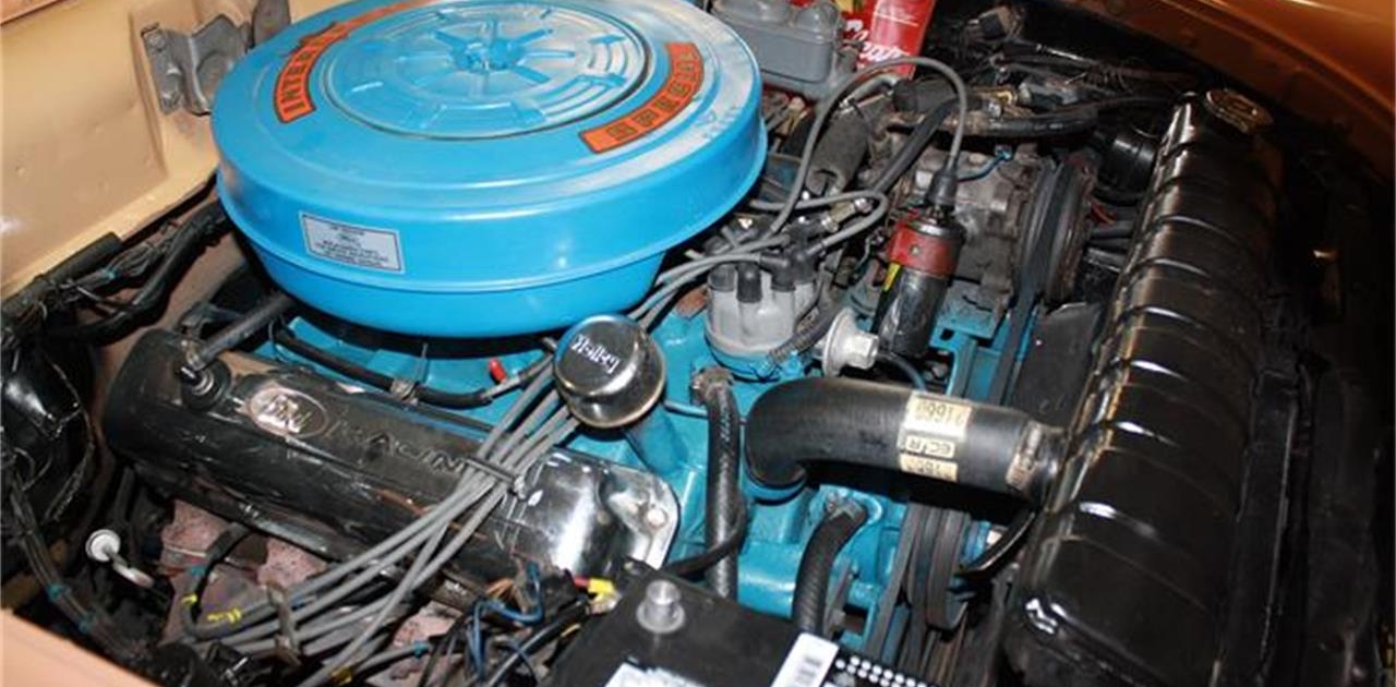 1958 Ford Skyliner
