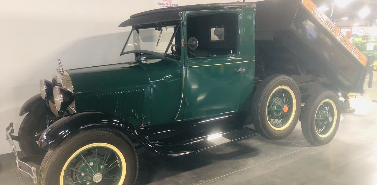 1929 Ford Model AA Dump Truck