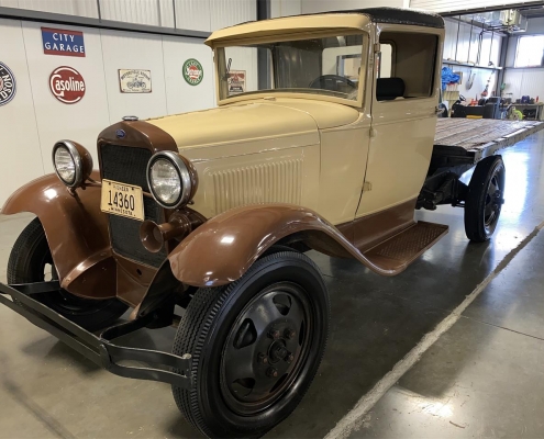1930 Ford 1 ton Flatbed